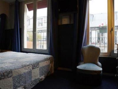Hotel Apollo Opéra 3*